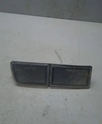 Volkswagen Golf III Front reflector 121602B