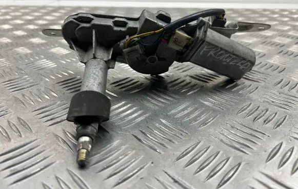 Opel Frontera B Rear window wiper motor 