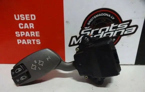 BMW 7 E65 E66 Wiper turn signal indicator stalk/switch 6911516