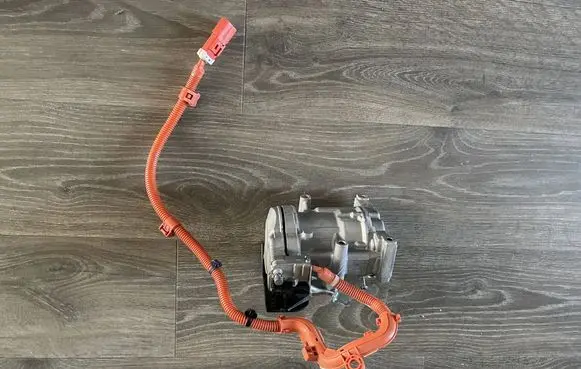 Honda Jazz IV GR Air conditioning (A/C) compressor (pump) 0424000960