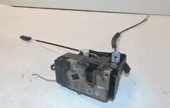 Opel Signum Front door lock 13157763 13201311 5133085
