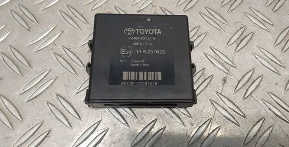 Toyota RAV 4 (XA40) Parking PDC control unit/module PZ464X242401