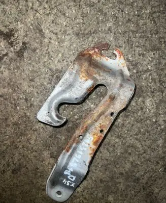 BMW 5 E34 Engine bonnet/hood lock/latch loop/hook 51231928118