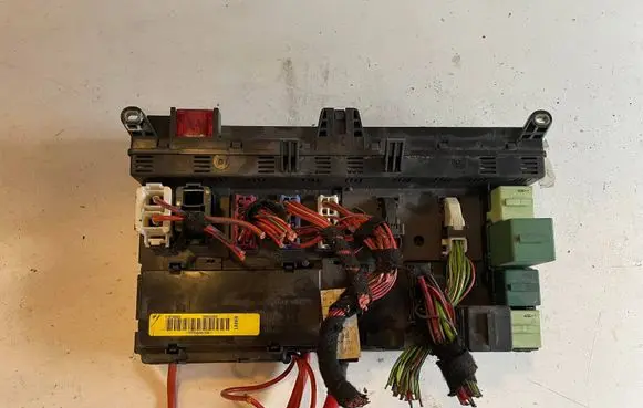 Land Rover Range Rover L322 Fuse box set 8380409