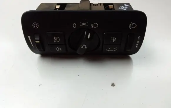 Volvo XC60 Light switch 30739415