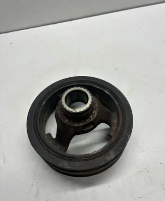Chevrolet Camaro Crankshaft pulley D593871 12617538