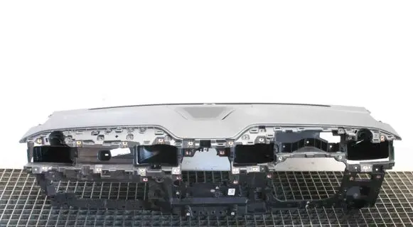 Ford Mustang Mach-E Dashboard LJ8BA044L00BC