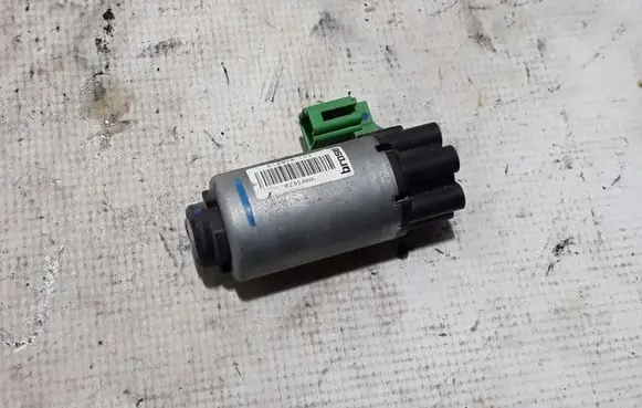 BMW 5 GT F07 Seat adjustment motor 913018