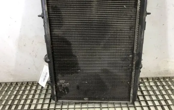 Peugeot 308 SW Coolant radiator P9680533480
