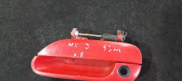 Mazda MX-3 Front door exterior handle