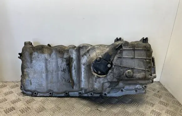 BMW 3 F30 F35 F31 Oil sump 7823204 11137823204