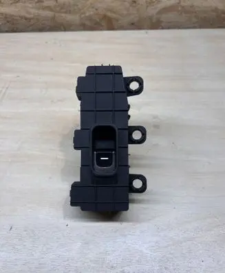 KIA Niro Electric window control switch 93590G5900