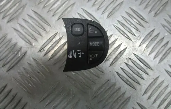 Alfa Romeo 147 Headlight level height control switch