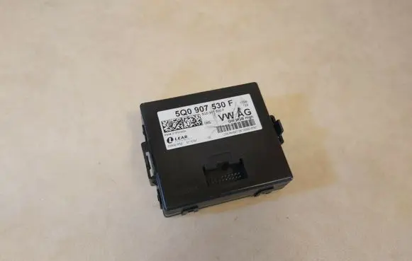 Volkswagen Golf VII Gateway control module 5Q0907530F 5Q0 907 530 F