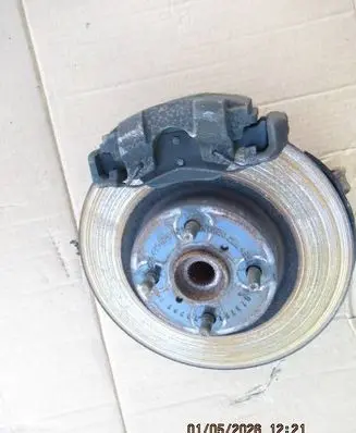 Toyota Yaris Front wheel hub spindle knuckle 501611