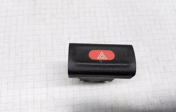 Opel Vectra B Hazard light switch 90565714 90493804 90457316