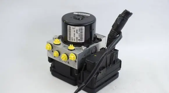 Mazda 3 II ABS Pump 8V612C405AG 10021204584 10096101153