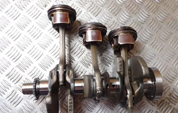 Skoda Fabia Mk4 (6VA) Crankshaft 
