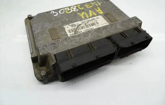 Volkswagen Golf IV Engine control unit/module 06A906033AE 5WP40136