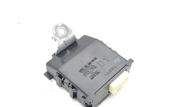 Toyota C-HR II Central locking relay 8597010020 0515004700