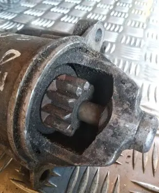 Jaguar S-Type Starter motor