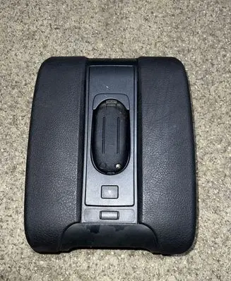 BMW 5 E39 Armrest 8213862