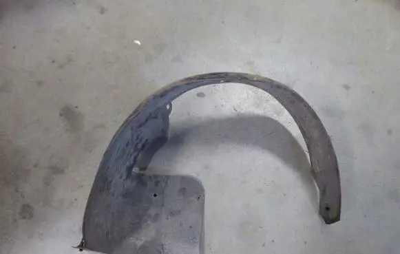 Citroen Saxo Front arch 