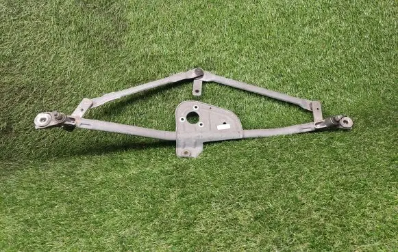 Front wiper linkage