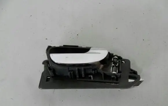 Peugeot 307 Front door interior handle 