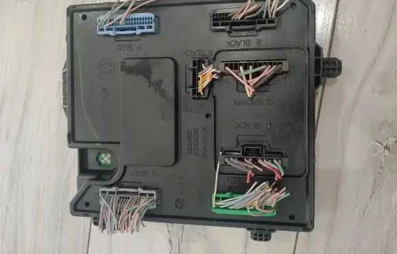 Renault Megane III Other control units/modules 284B13297R