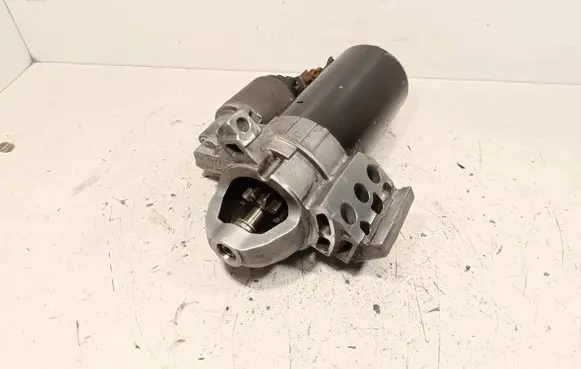 BMW X6 E71 Starter motor 12418570382 8570382