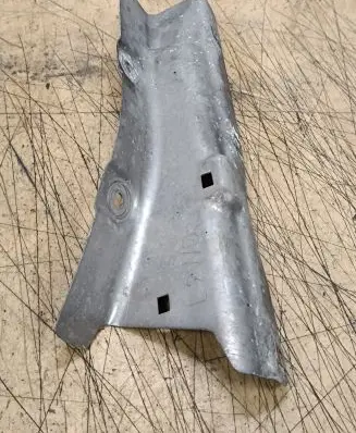 BMW 5 GT F07 Heat shield in engine bay 5148718520305 51487185203 7185203