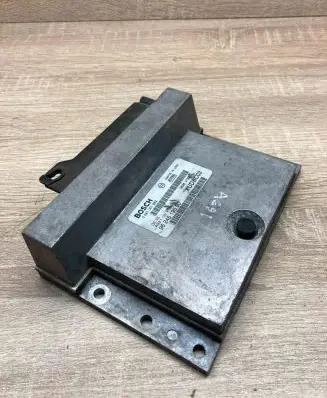 Peugeot 406 Engine control unit/module ECU 9624519580 0281001262 XUDBC02