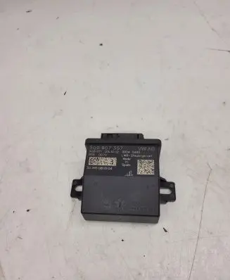 Audi A4 S4 B8 8K Light module LCM 5Q0907357