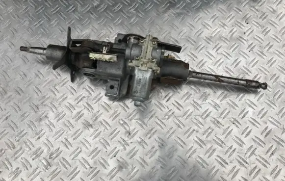 Mazda Millenia Steering wheel axle 8640000692 864000-0692