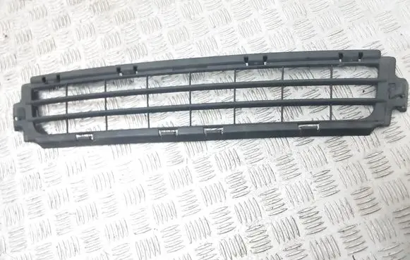 Volvo V50 Front bumper lower grill 30744911