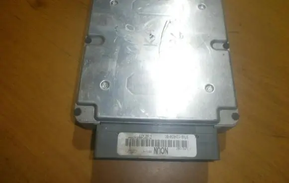 Ford Ka Engine control unit/module 97KB12A650BC