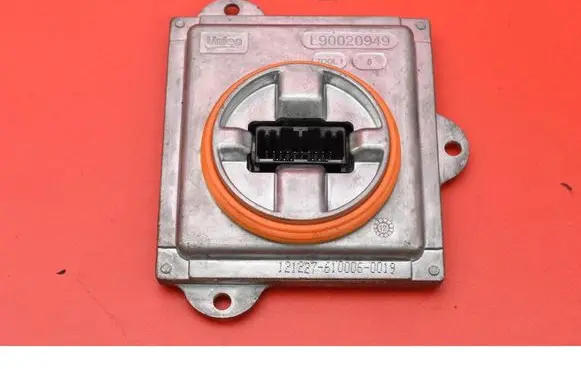 Ford Kuga II Voltage converter/converter module CV4413B626AA