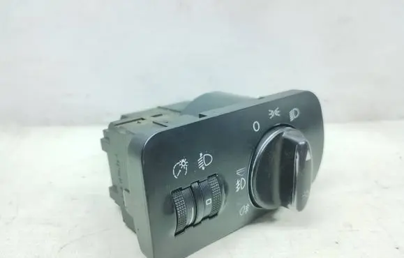 Skoda Fabia Mk1 (6Y) Light switch 1M1941531L 04052139