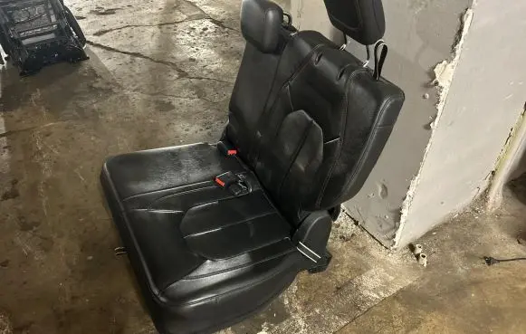 Chrysler Pacifica Third row seats 