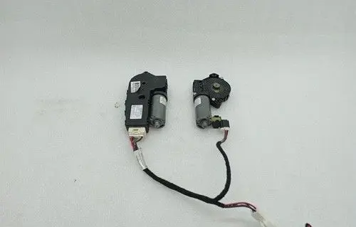 Mercedes-Benz C W205 Folding roof motor A2059001024
