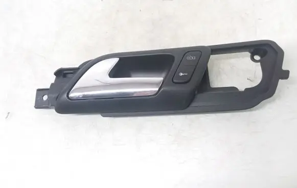 Volkswagen Polo IV 9N3 Front door interior handle 6Q1837247E