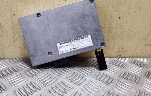 Audi Q7 4L Bluetooth control unit module 4E0862335 4E0910336L