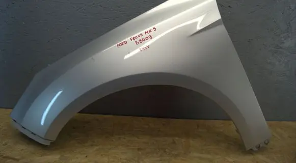 Ford Focus Fender