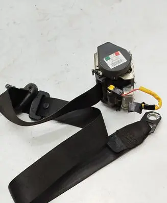 Mitsubishi Colt Front seatbelt A4548600585 7000A310