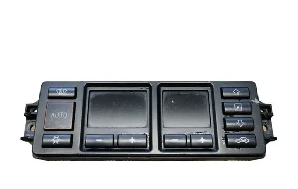 Audi A4 S4 B5 8D Climate control unit 8L0820043B D730402 5HB00760800