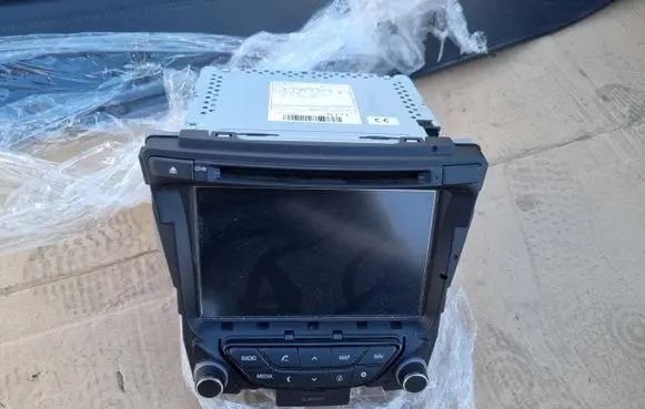 Hyundai i40 Radio/CD/DVD/GPS head unit 965603Z0504X