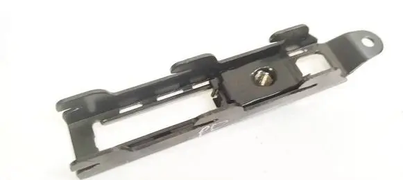 Skoda Praktik (5J8) Seat belt adjustment rail 1J0857819