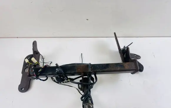 Toyota Avensis T250 Tow bar set PZ408T555700