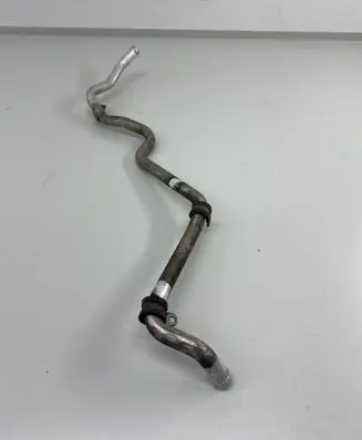 Engine coolant pipe/hose